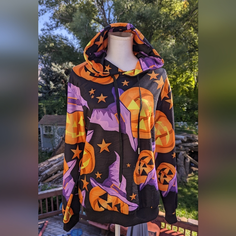 Brand New Adult Medium Unisex Pumpkin pullover hoodie.